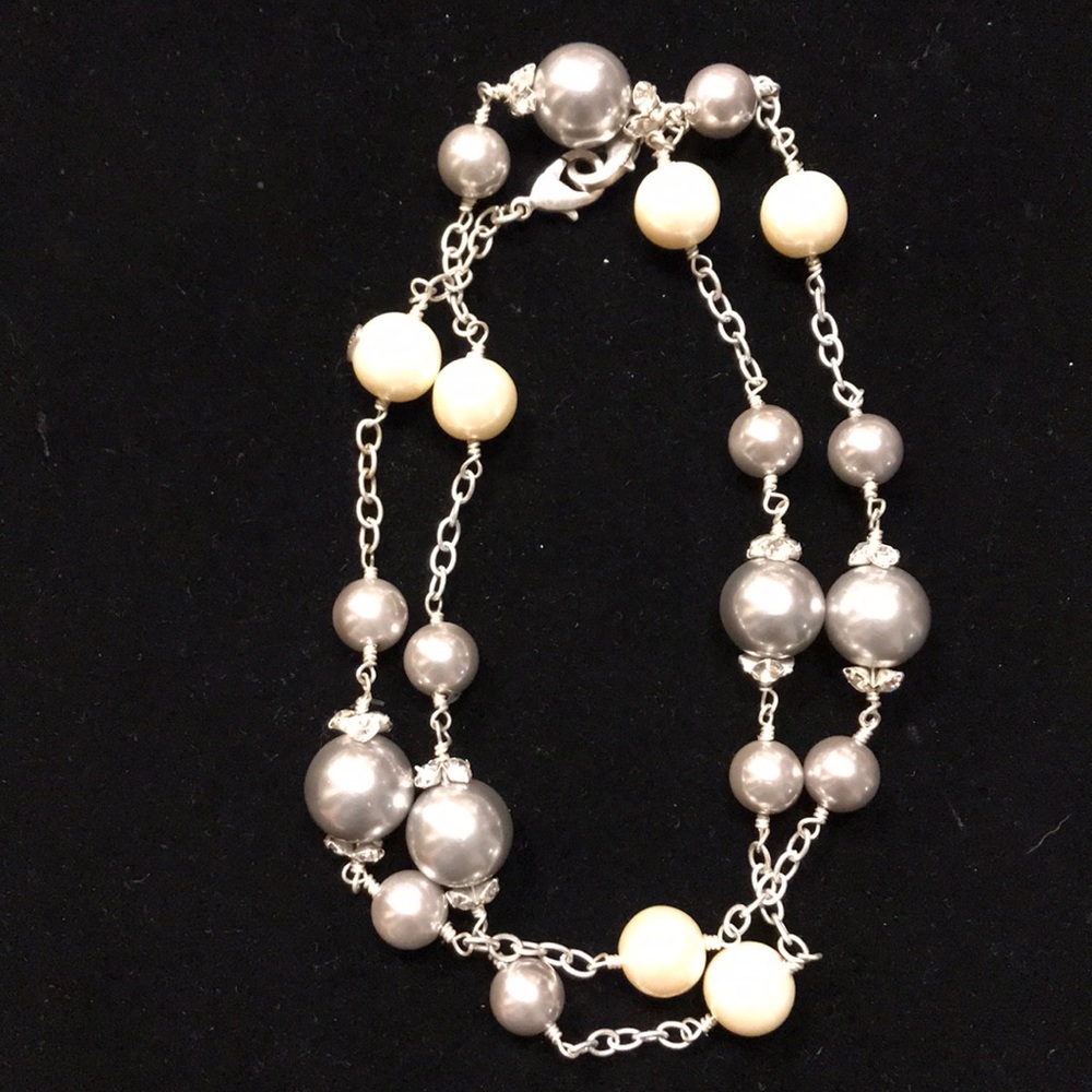 Silver and pearl La Coco necklace by Stella & Dot